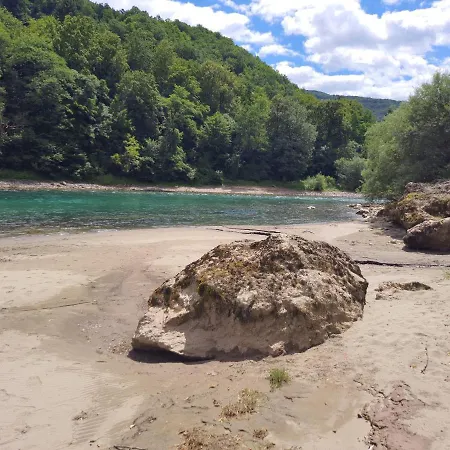 Vikendica Jovanovic *