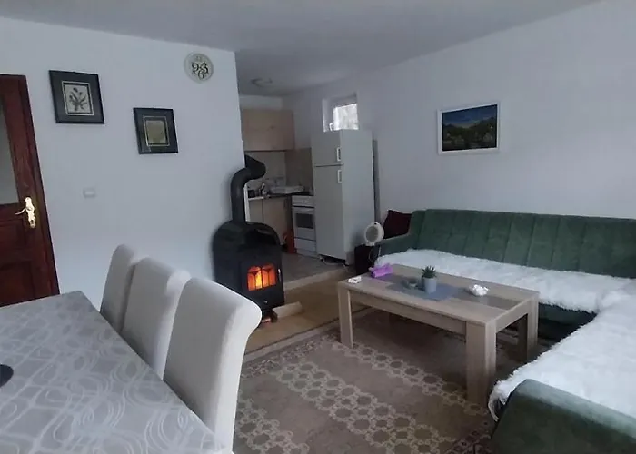 Semesterbostad Vikendica Jovanovic